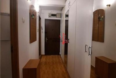 Garsoniera Decomandata, 35 mp, bloc mixt, Mobilata si Utilata Modern -  Metrou I - 17