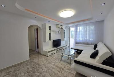 Apartament cu 3 camere semidecomandat în Calea Galați - 2