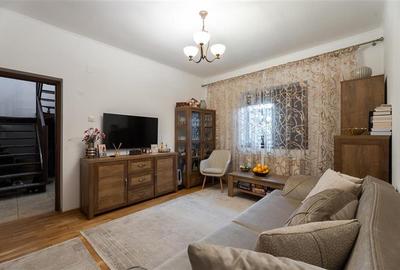 Casă individuală cu 8 camere cu Canalizare în Moara de Vânt - 7