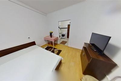 TUR 3D! Garsoniera practica,Central: vis-a-vis de Universitatea Transilvania,Bra - 8