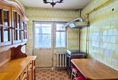 Apartament cu 3 camere decomandat în 1 Mai - 11