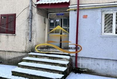 Apartament cu 2 camere semidecomandat, mobilat în Central - 12