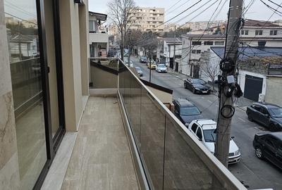 Apartament cu 2 camere decomandat în Faleza Nord - 4