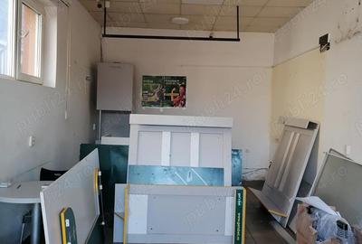 Spațiu comercial, de 35 mp, în Central - 3