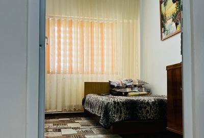 Apartament cu 3 camere decomandat în Central - 2