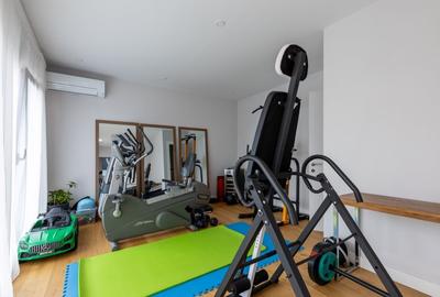 Penthouse Mobilat si Utilat cu Priveliste Panoramica spre oras - 28