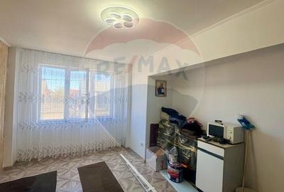 Apartament cu 2 camere semidecomandat, mobilat în Ocna Șugatag - 3