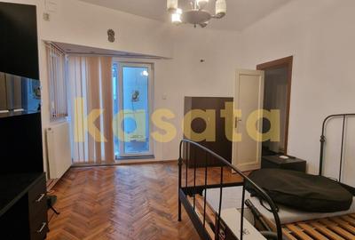 Apartament cu 4 camere semidecomandat în P-ța Romană - 2