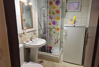Casă cu 5 camere cu Teren 130 Mp în Central - 3