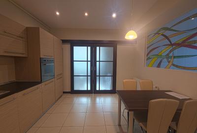 Apartament 3 camere 2 bai lux parcare subterana termen lung zona KM 5 - 7