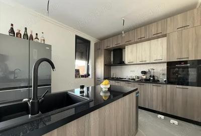Casă cu 4 camere cu Teren 85 Mp în Central - 8