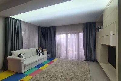 Casă cu 4 camere cu Teren 500 Mp în Central - 2
