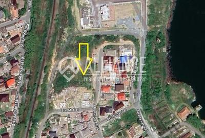 Teren Construcții intravilan de 4621 mp, în Est - 1