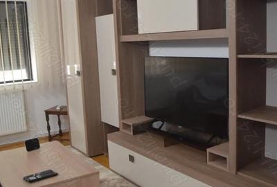 Apartament cu 3 camere decomandat în Predeal - 2