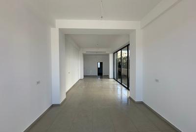 Spatiu comercial stradal bl Pipera, Residence 5, 58mp utili, 3 locuri de parcare Spatiu comercial stradal bl Pipera, Residence 5, 58mp utili, 3 locuri de parcare - 3