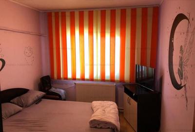 72mp Foarte Spatios 3 cam Buzaului MOBILAT etaj 4 din 5 - 1