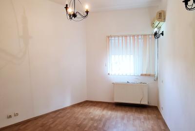 Spatiu birou - 5 camere - Universitate - 7