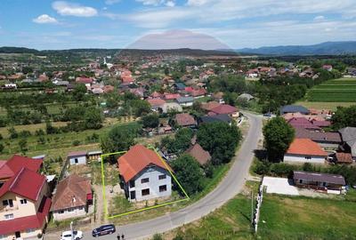 DE VANZARE Casa cu etaj, Tamaia, Maramure? ap... - 4