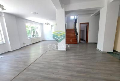 Casă individuală cu 7 camere cu Canalizare în Herăstrău