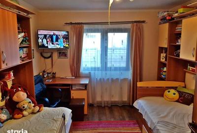 Casă cu 4 camere cu Teren 520 Mp în Borș - 10