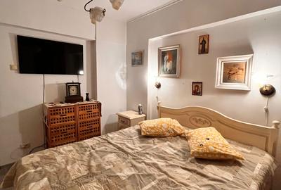 Apartament 3 camere decomandat, etaj intermediar, strada Garii - 10