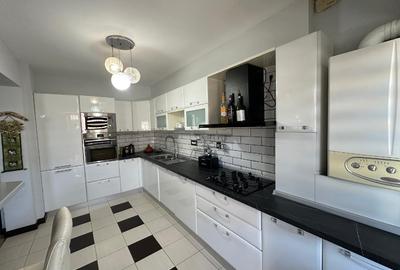 Apartament LUX 3 camere, 145 mp, Eroii Revoluției – mobilat, 2 locuri de parcare - 12