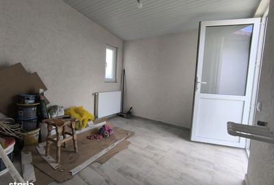 Casă cu 3 camere cu Teren 358 Mp în Joița - 8