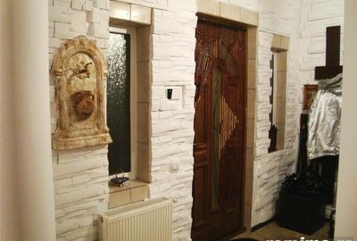 Casă cu 11 camere cu Teren 633 Mp în Clinceni - 2