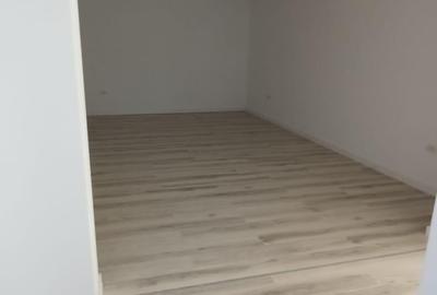 Apartament cu 3 camere decomandat în Găgeni - 7