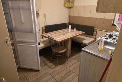 Apartament cu 2 camere decomandat în Drumul Taberei - 3