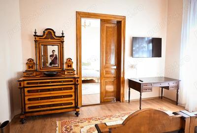 Apartament cu 3 camere decomandat în Central - 1