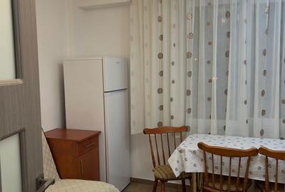 Apartament cu 2 camere decomandat în Decebal - 2
