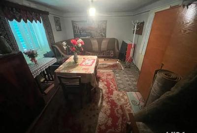 Casă cu 4 camere cu Teren 2300 Mp în Ruși - 3