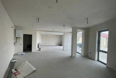 SPATIU COMERCIAL - ZONA CENTRALA - 2