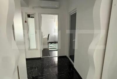 Apartament cu 3 camere decomandat, mobilat în Central