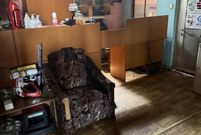 Spațiu comercial, de 350 mp, în Central - 6