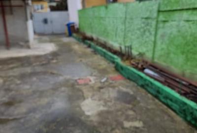 Proprietate spre vanzare,  formata din 2 case suprafata totala 440 mp - 3