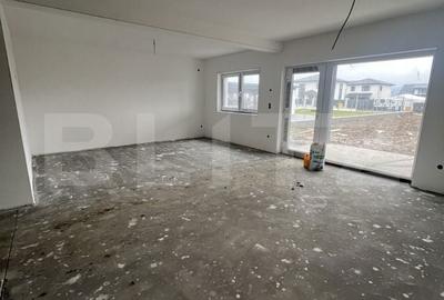 Casă cu 4 camere cu Teren 420 Mp în Central