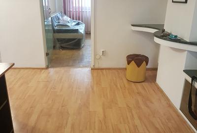 Apartament trei camere decomandat, mobilat, etaj unu, doua balcoane, Alecsandri - 8
