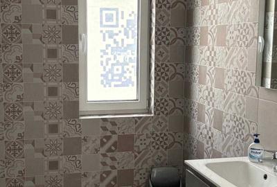 Casă cu 4 camere în Central - 1