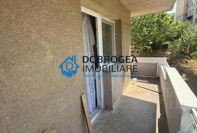 Apartament cu 2 camere decomandat în Pelican - 8