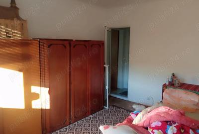 2 semidecomandate,Micro 16 - 1