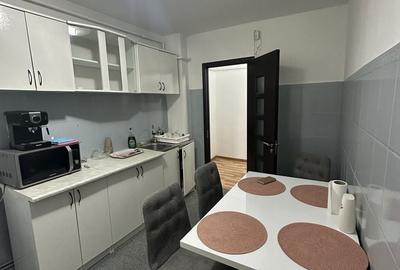 Apartament cu 2 camere în 9 Mai - 3