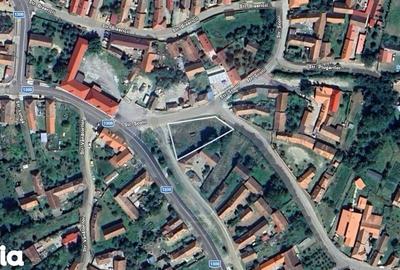 Teren de 980 mp, în Părău - 3