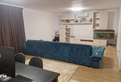 Apartament cu 4 camere în Central - 1