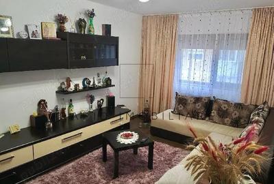 Apartament cu 2 camere decomandat în Micro 17 - 3