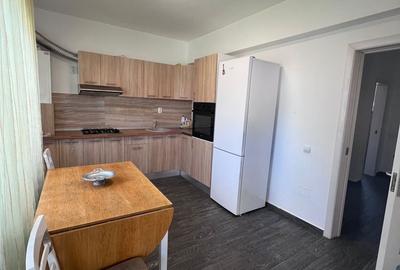 Casă cu 4 camere cu Teren 250 Mp în Central - 2