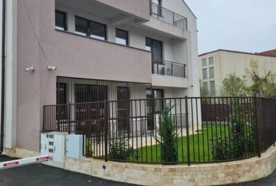 Bucurestii Noi-Lacul Grivita vila 6 apartamente, parcari subsol - 3