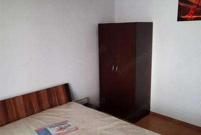 Garsoniera de inchiriat in zona 1 Decembrie - 2