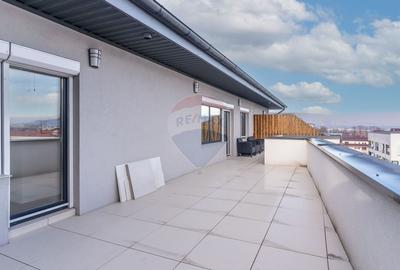 Penthouse 2 camere, terasa 42mp, comision 0 - 10